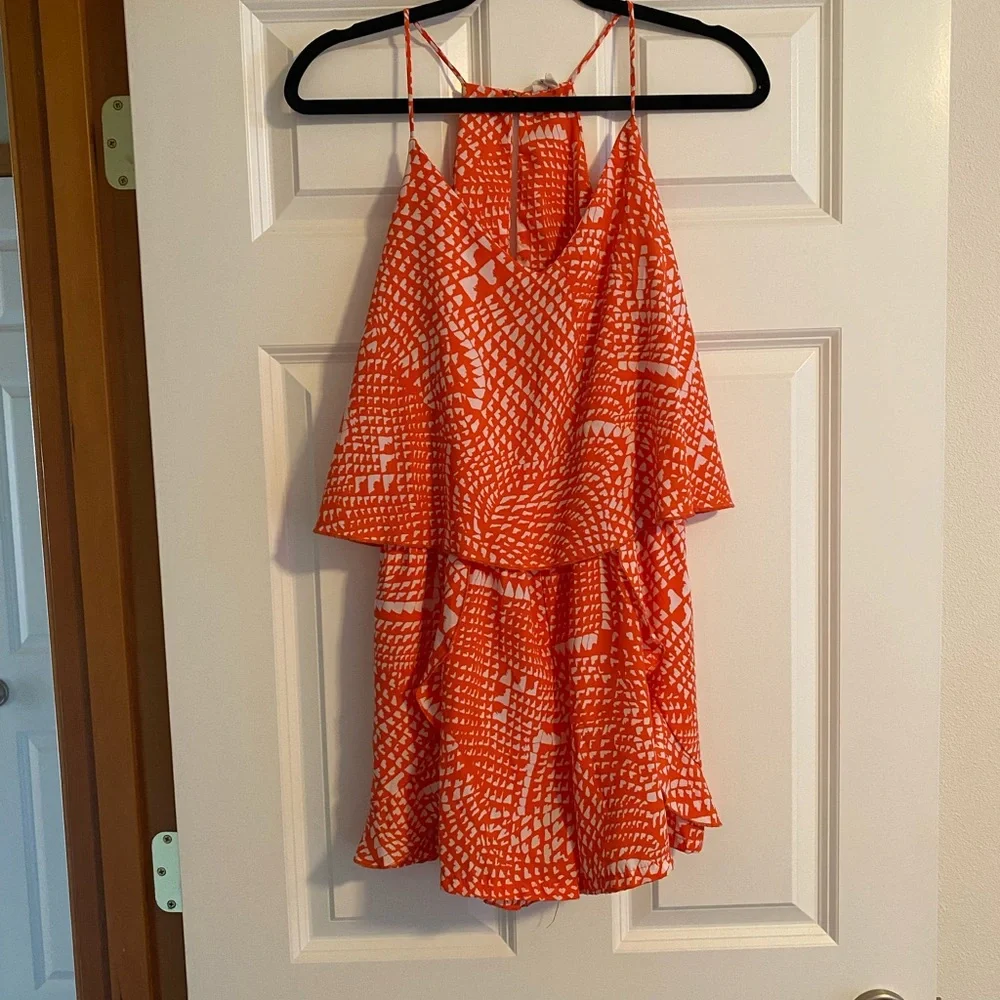 Romper - Picture 2 of 3